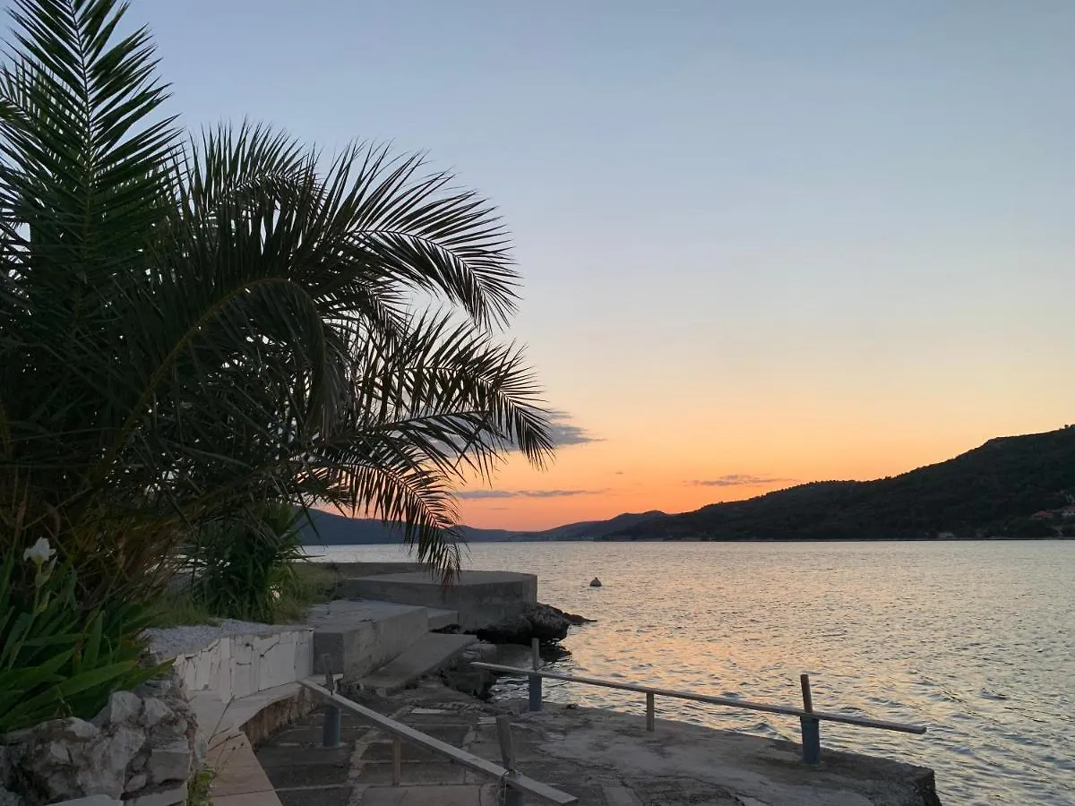 Villa A'Mare Seget Vranjica Apartament